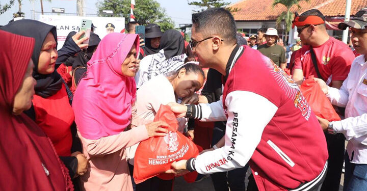 Bupati Bandung Barat, Hengki Kurniawan menyatakan, seluruh rangkaian Peringatan Hari jadi ke 16 Kabupaten Bandung Barat yang mulai digelar di beberapa kecamatan merupakan bentuk aksi nyata pemerintah daerah