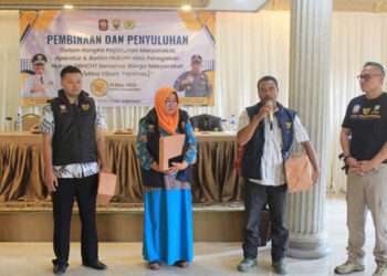 Pembinaan dan penyuluhan dalam rangka kepatuhan masyarakat, aparatur dan badan hukum atas penegakan hukum DBHCHT bersama Mitra Tibum Tranmas di Hotel Kencana Jaya, Rabu (13/12/2023).