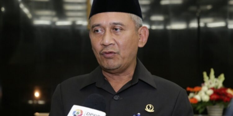 Wakil Ketua DPRD Jabar, Achmad Ru’yat. (Foto: eljabar.com)