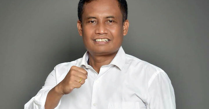 Calon Bupati Toba, Charles Donerzan Sirait. (foto: Ist)