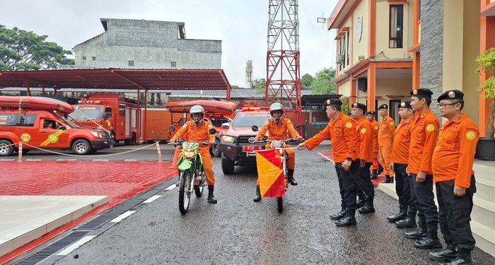 Kepala Kantor SAR Bandung, Hery Marantika S.H., M.Si secara resmi membuka pelaksanaan Siaga SAR Khusus Natal 2024 dan Tahun Baru 2025